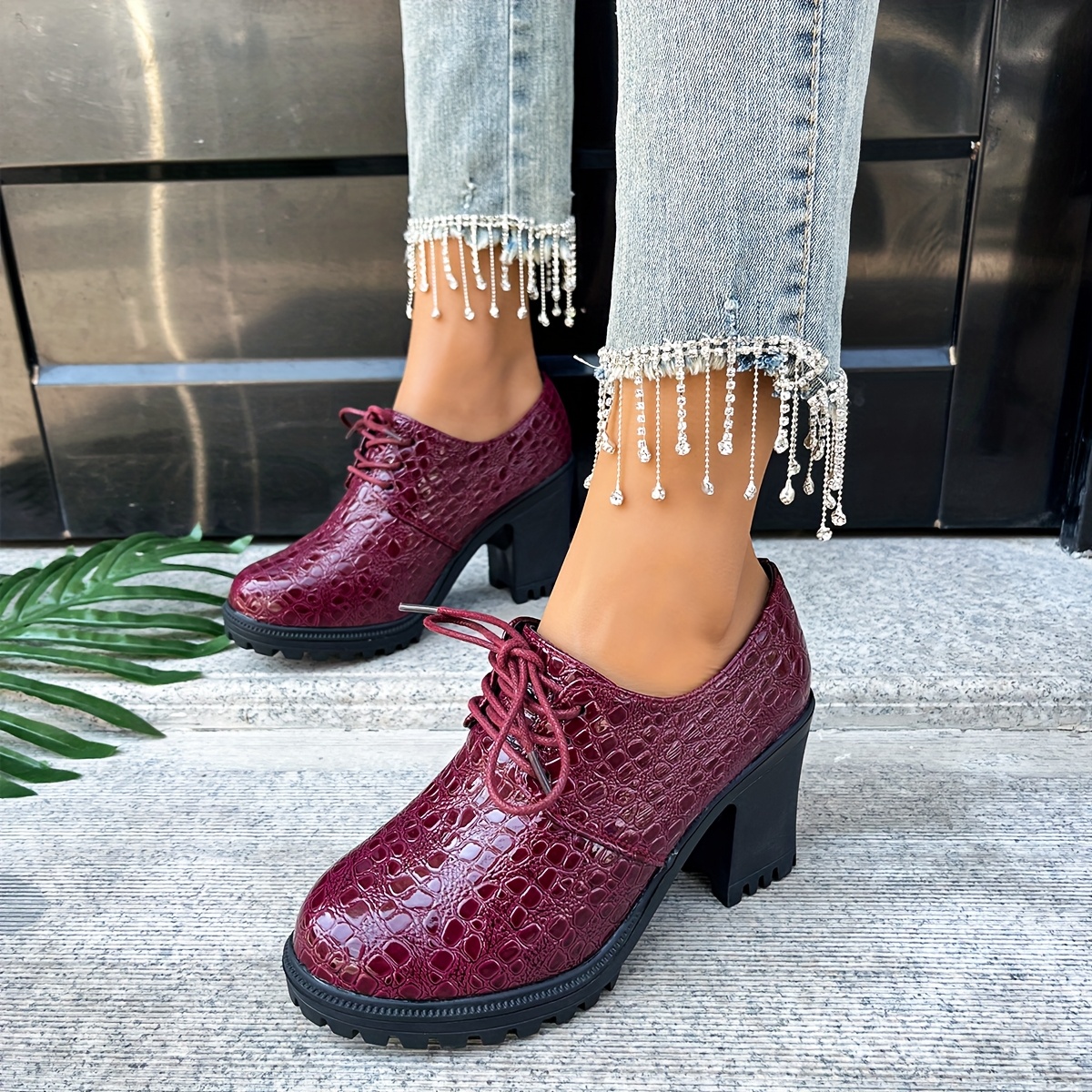 Women's Brown Crocodile-Embossed Oxford Shoes Thick Platform Block Heel,  Round Toe PU Synthetic Cover TPR Sole, Versatile for Casual Fo