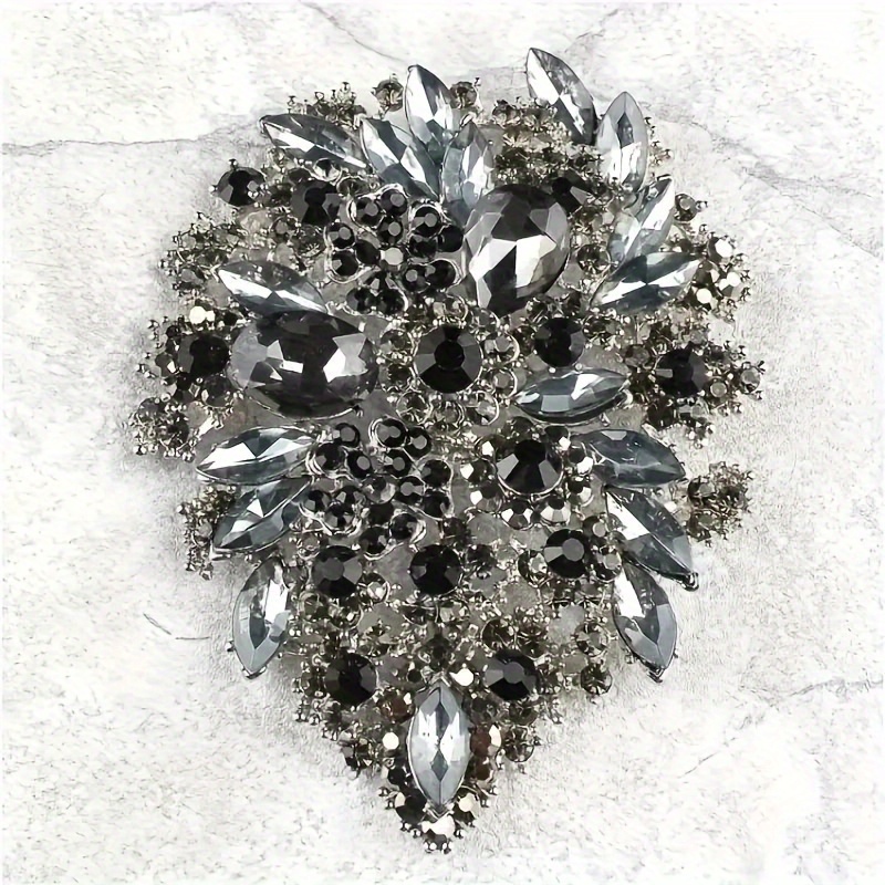 TEMU Stylish Zirconia Flower Brooch For Women Outfits Pins Girls Birthday Dress Accessories