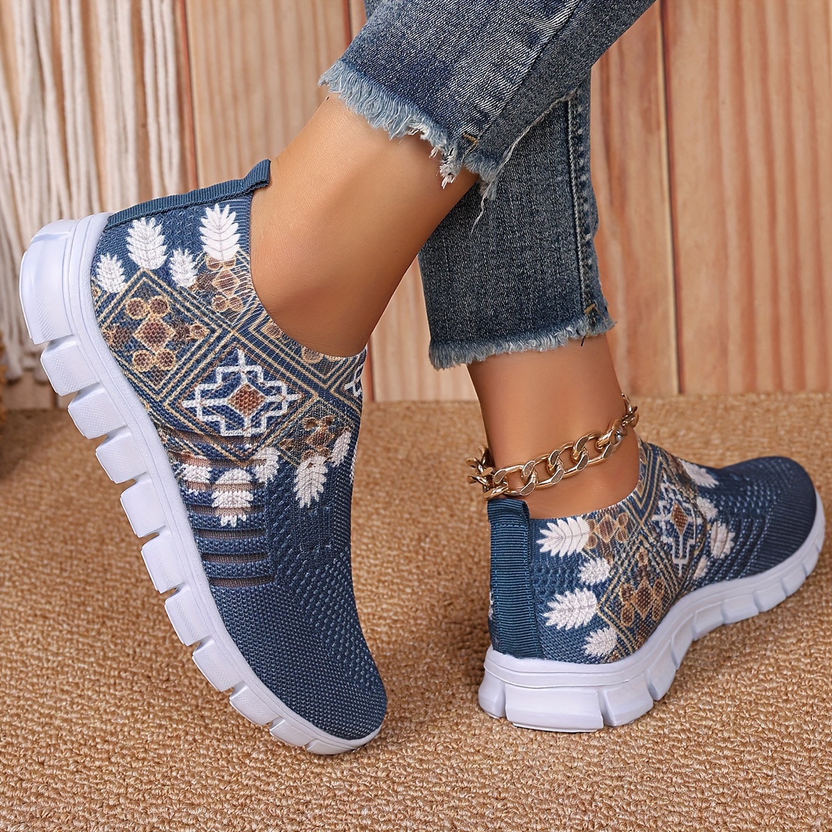 Baskets basses légères pour femme - Chaussures décontractées à enfiler avec bout rond et tige en tissu doux, semelle amortissante - / Gris pour tenue décontractée, salle de sport, shopping - Baskets respirantes adaptées au quotidien, Chaussures pour femme