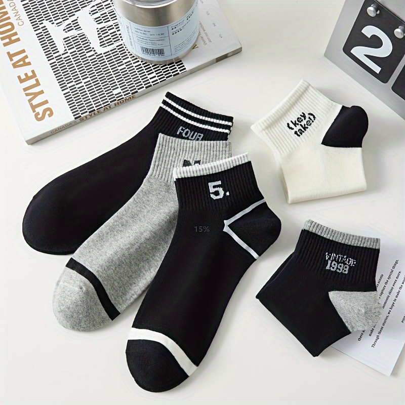 

5 Pairs Of Men's Fashion Pattern Anti Odor & Sweat Absorption Low Cut Socks, Comfy & Breathable Socks, For Daily & Outdoor Wearing, Spring And Summer