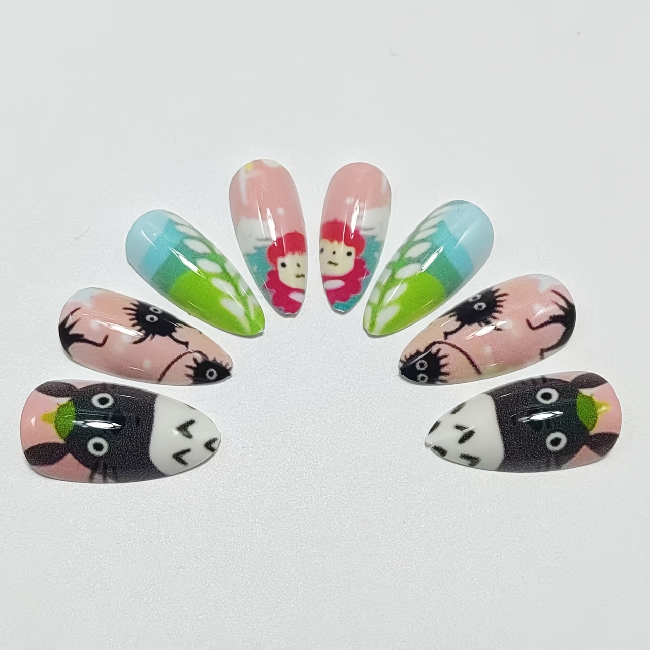 TEMU Ensemble de 24 pièces de nail art sur le thème de personnages d'anime, et autres couleurs, de dessins animés, de brillante de longueur moyenne,