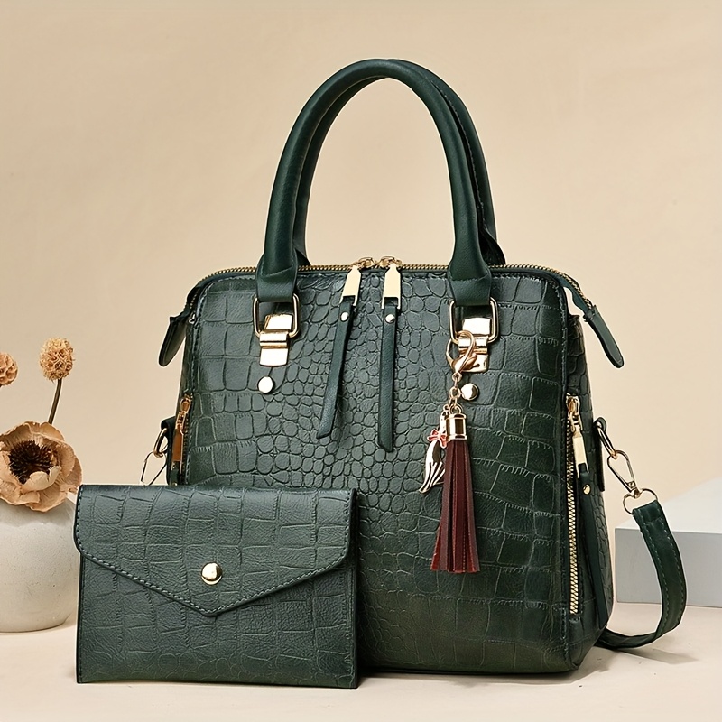Elegant Black Tote Bag with Golden Hardware - Removable Strap, Zipper Closure, Polyester Lining, Stylish Tassel Detail, Perfect for Summer, Casual to Formal Events, Casual Tote Bag|Elegant Tote Bag|Durable Handle Bag