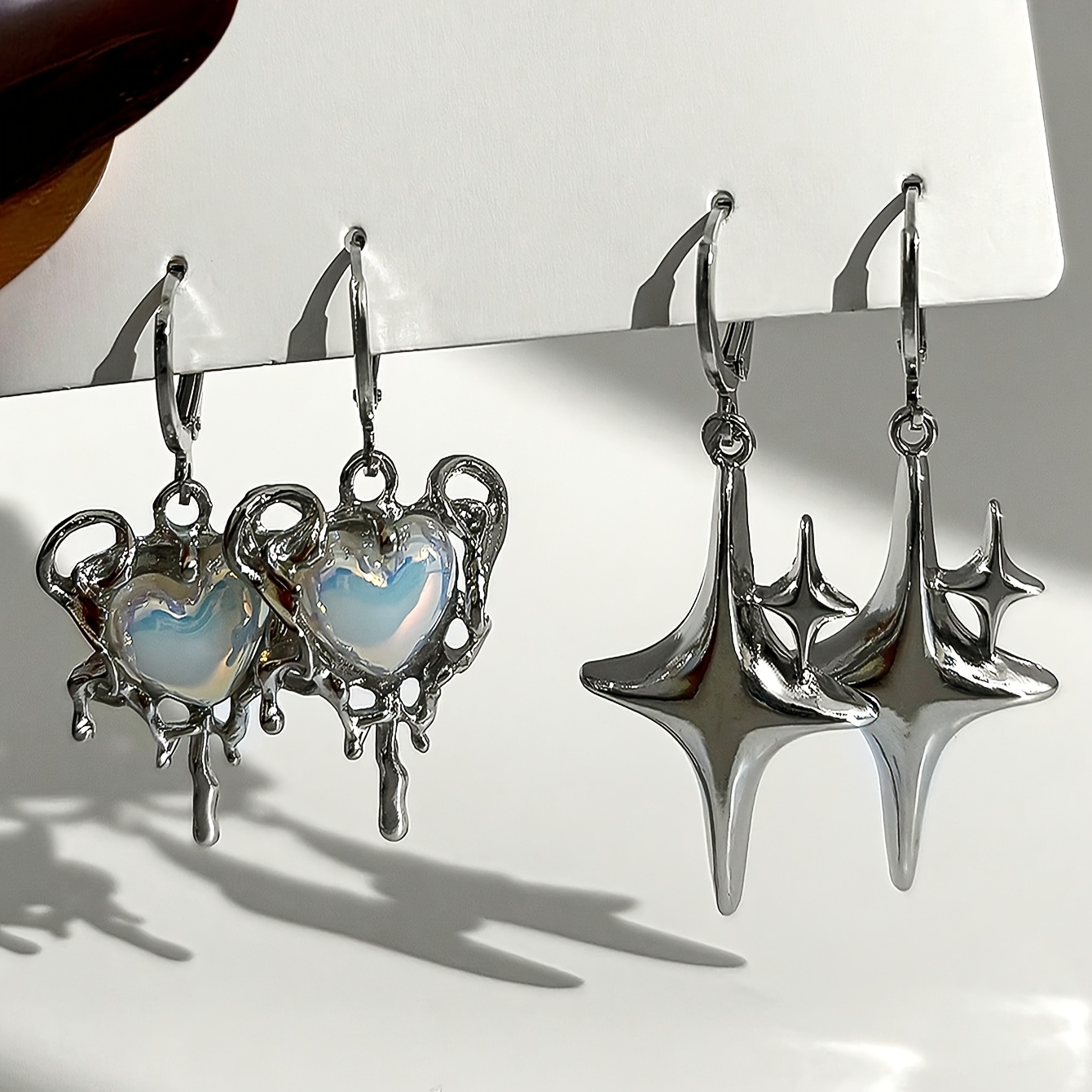 E-shop 4er-Set Damenmode Herz Stern Ohrhänger, Y2K Schmuck, geeignet für und Party, Valentinstagsgeschenk