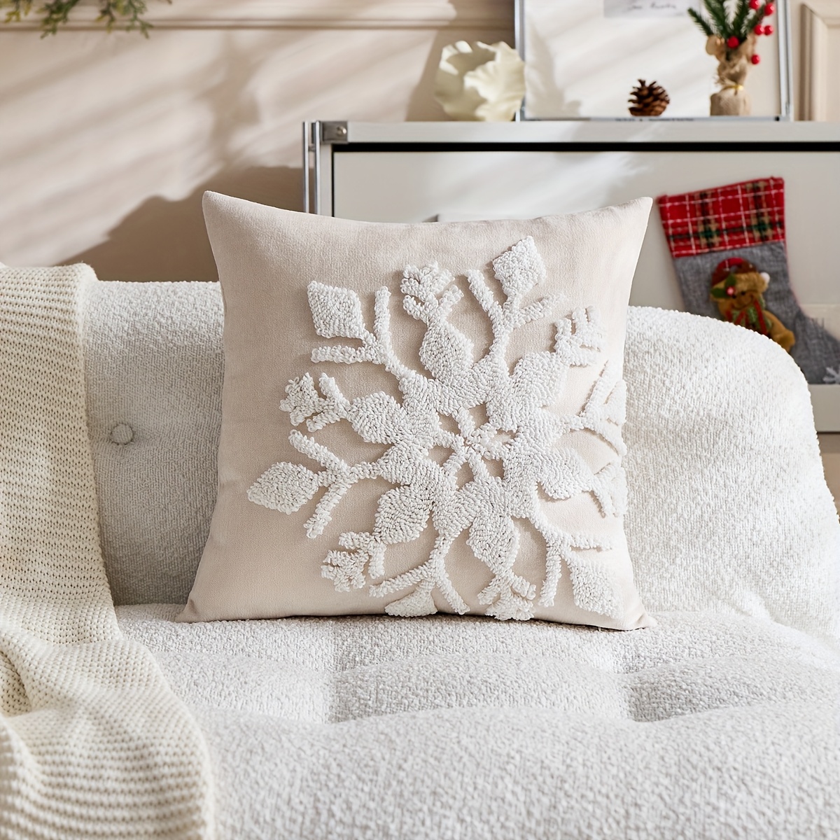 TEMU 1pc, Chenille Christmas Pillowcase, Snowflake Christmas Throw Pillow Covers, Single Side Embroidery, 17*7*17.7inch, Suitable For Sofa, Living