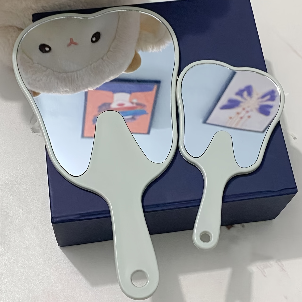 2pcs Creative Tooth-Shaped Hand Mirrors Set