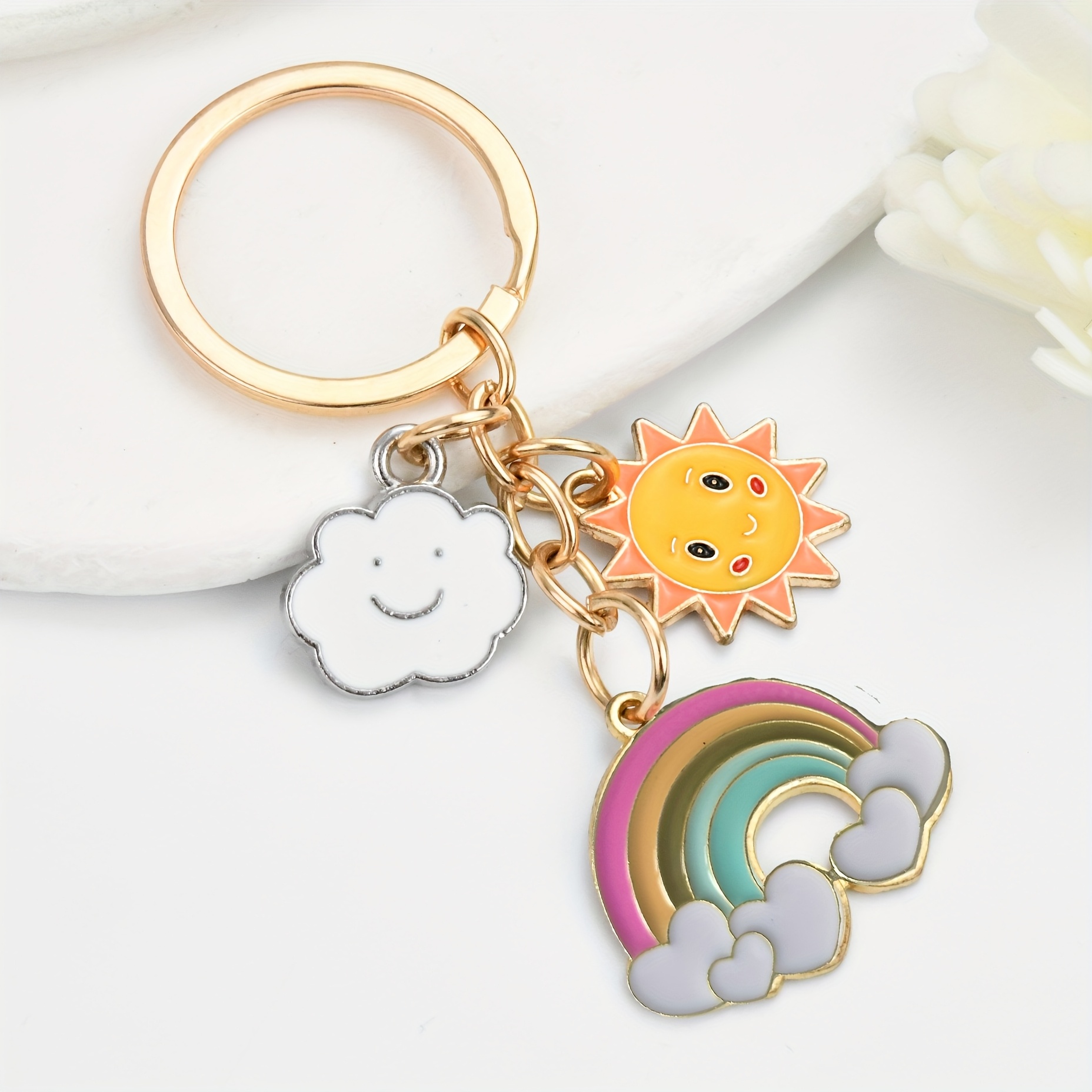 1pc Sunshine Rainbow Keychain, Cute Creative And Combination Key Pendant, Cartoon Pendant, As A Small Gift For Lover Suitable For Car Key Phone Decoration