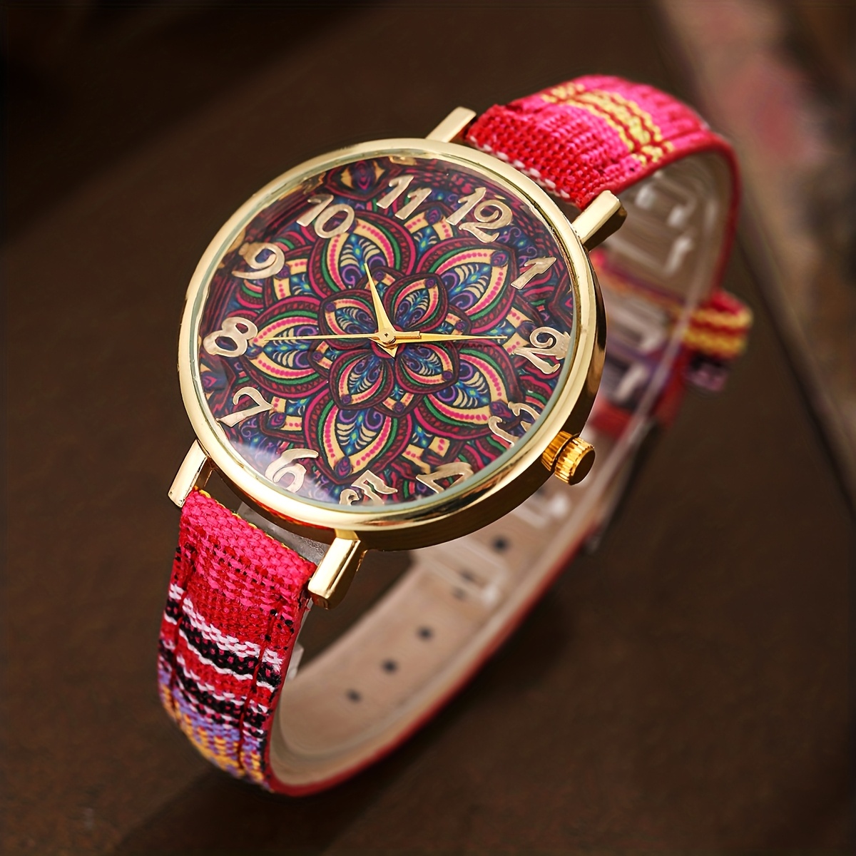 Ladies' Watch, Fashionable Vintage Style with an Old-money Ethnic Flair, Nylon Strap, an Elegant Must-have for Women, Making You the Center of Attention, the Perfect Gift for Your Girlfriend