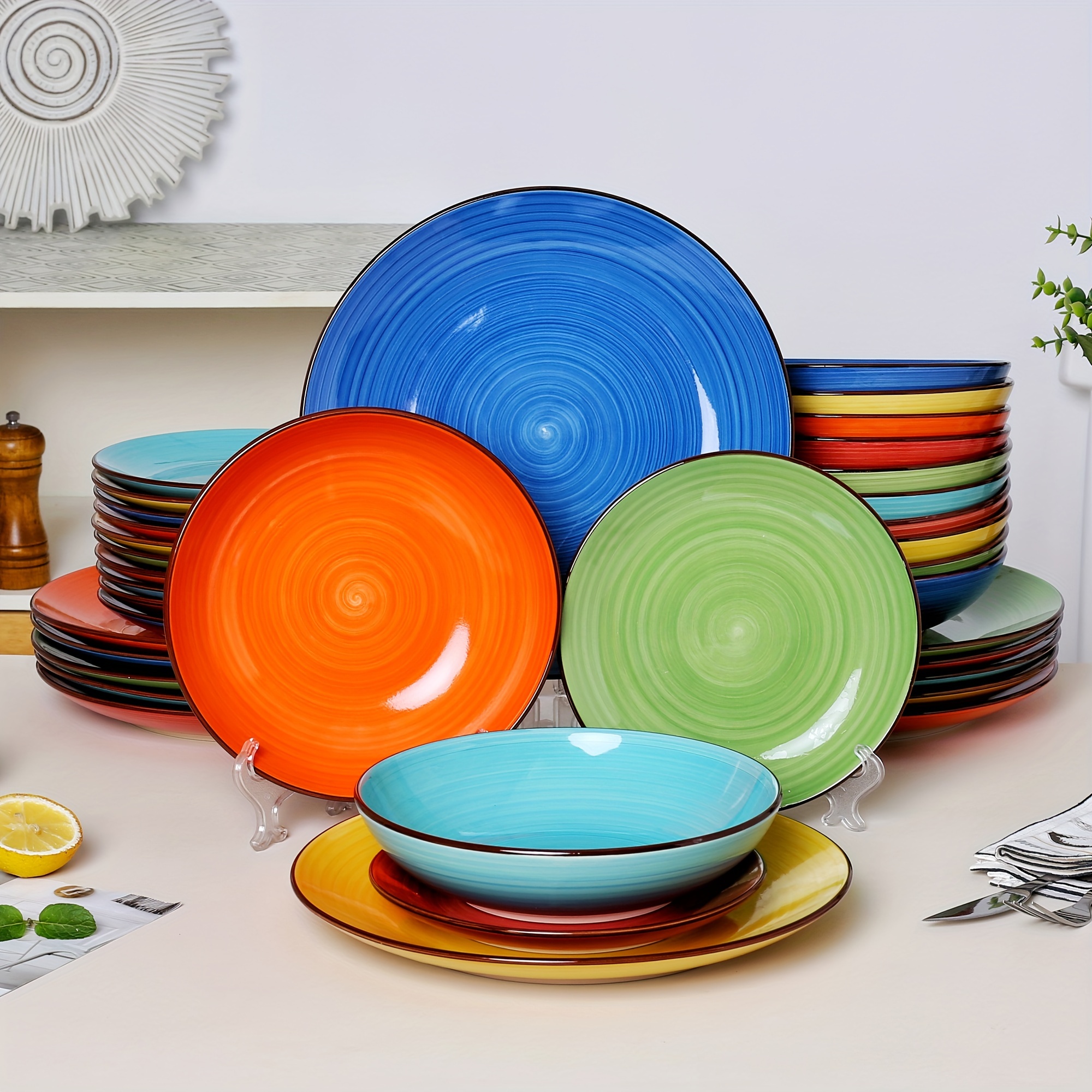 

36-piece Stoneware Dinnerware Set, 6 Color Handpainted Spirals Pattern Ceramic Combination Tableware Dining Set With 10.5in Dinner Plate, 7.5in Dessert Plate And 27oz Soup Bowl