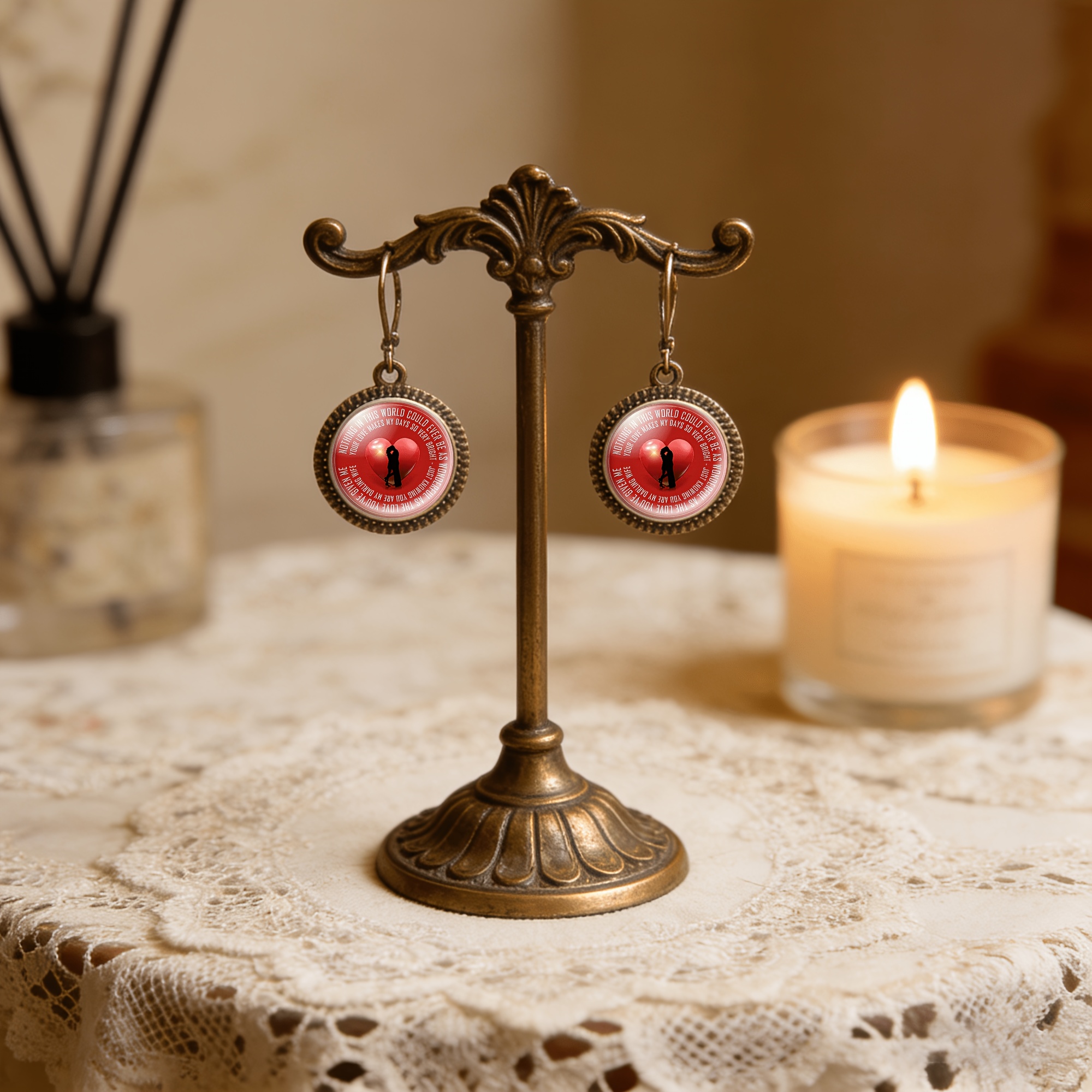2pc Classic Heart Pattern Pendant Earrings Set