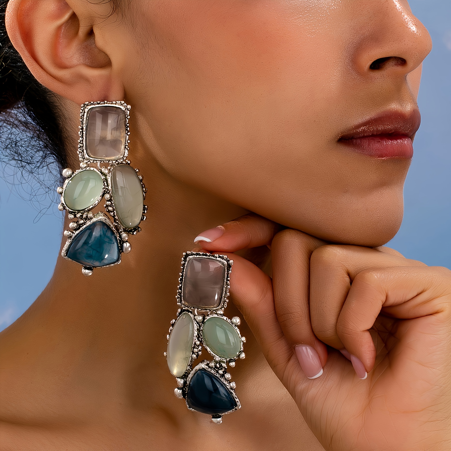 E-shop Ein Paar böhmische, modische, mehrfarbige, unregelmäßige geometrische Quadrat-Oval-Dreieck-Ohrringe, exquisiter Schmuck für den täglichen