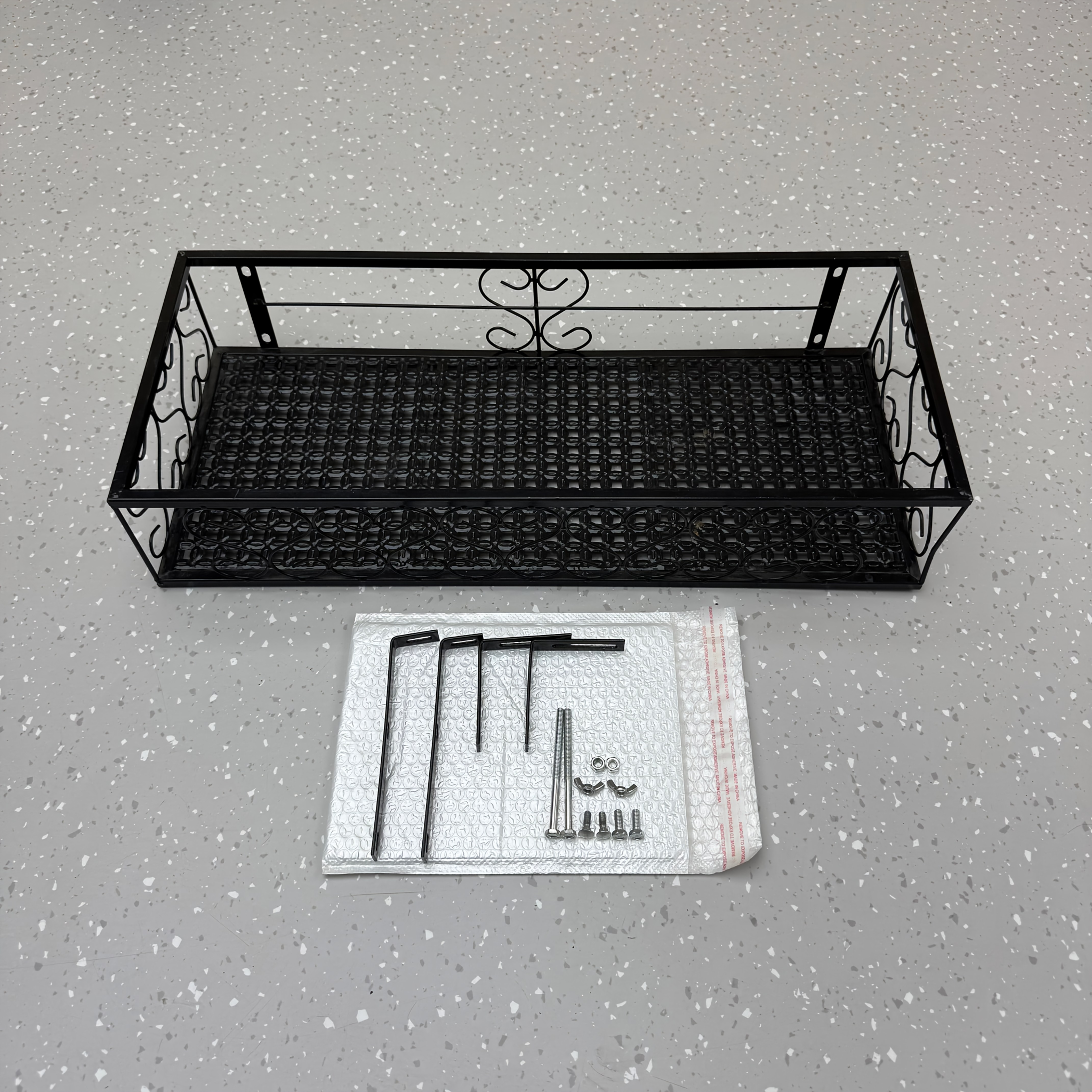 E-shop Metall-Blumenregal Balkon-Schiene Pflanzenständer Balkon-Blumenkultivierung Größe 60cm Lang*25cm Breit*12cm Hoch Schiene Blumenregal