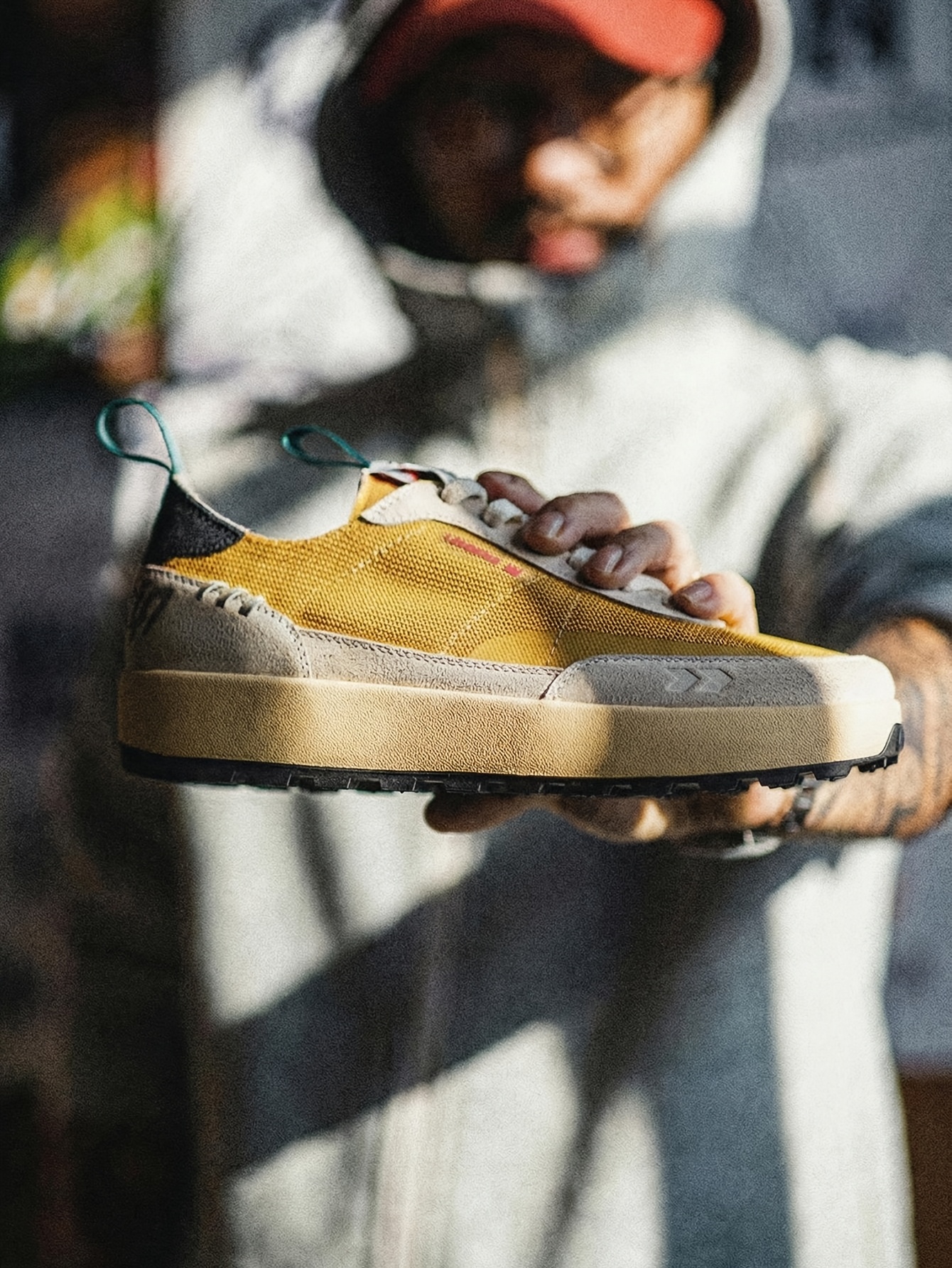 Maden, Nuevas Zapatillas Estrelladas de Verano, Zapatos Deportivos de Lona Waffle para Hombre, Malla Transpirable para Viajeros, Suela Gruesa Casual, Zapatos Forrest Gump Blanco Amarillo, Zapatos de Golf, Tenis, Camping
