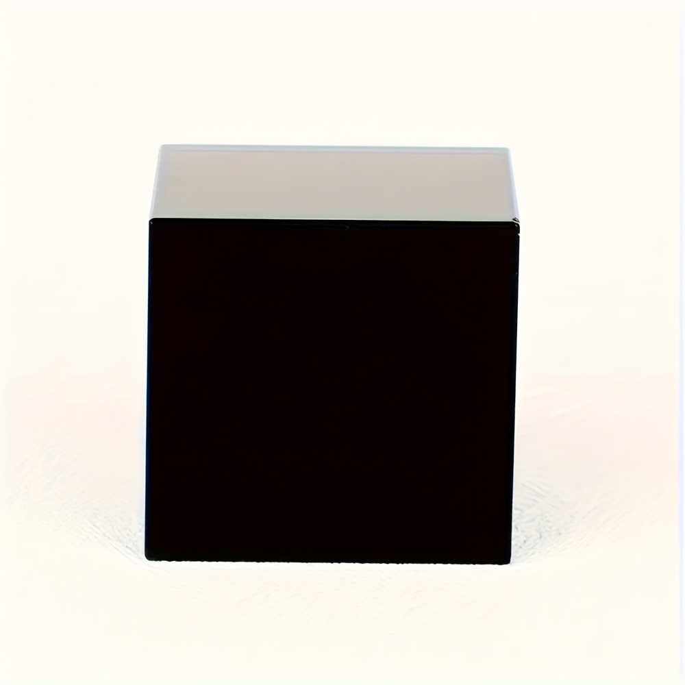 E-shop Ein atemberaubender Würfel aus schwarzem Obsidian-. Dieses natürliche Ornament ist , um Ihr Zuhause oder Büro zu dekorieren. Es ist eine