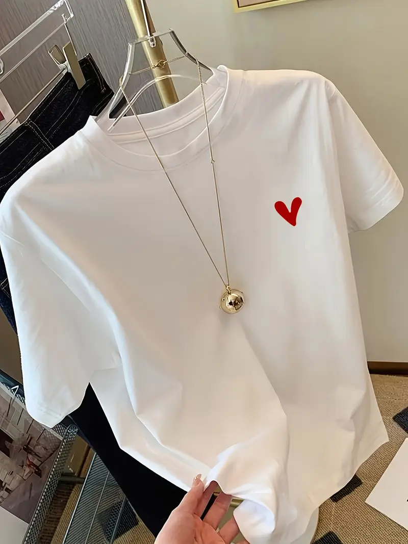 Women's Y2K Summer Graphic T-Shirt Loose Fit Short Sleeve Top with Red Heart Print, Machine Washable Casual