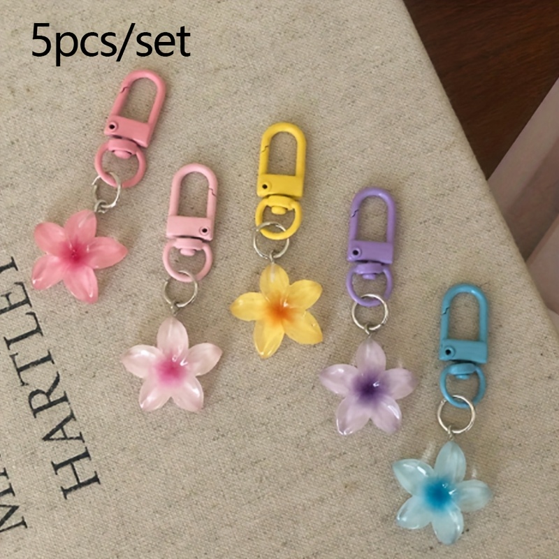 

5pcs/set Transparent Colored Daisy Keychains, Bag Pendant,women & Student Accessories, Earphone Case,