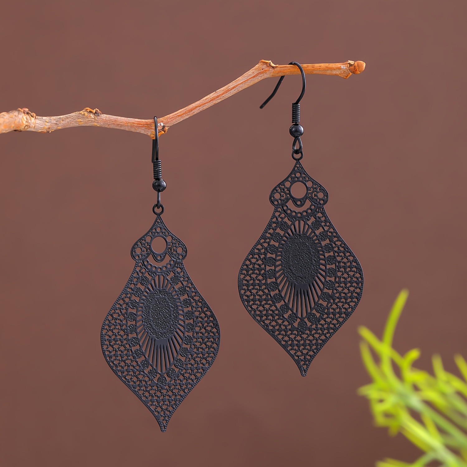 1pc Stylish Colorful Openwork Carved Stainless Steel Earrings, An For A Gift