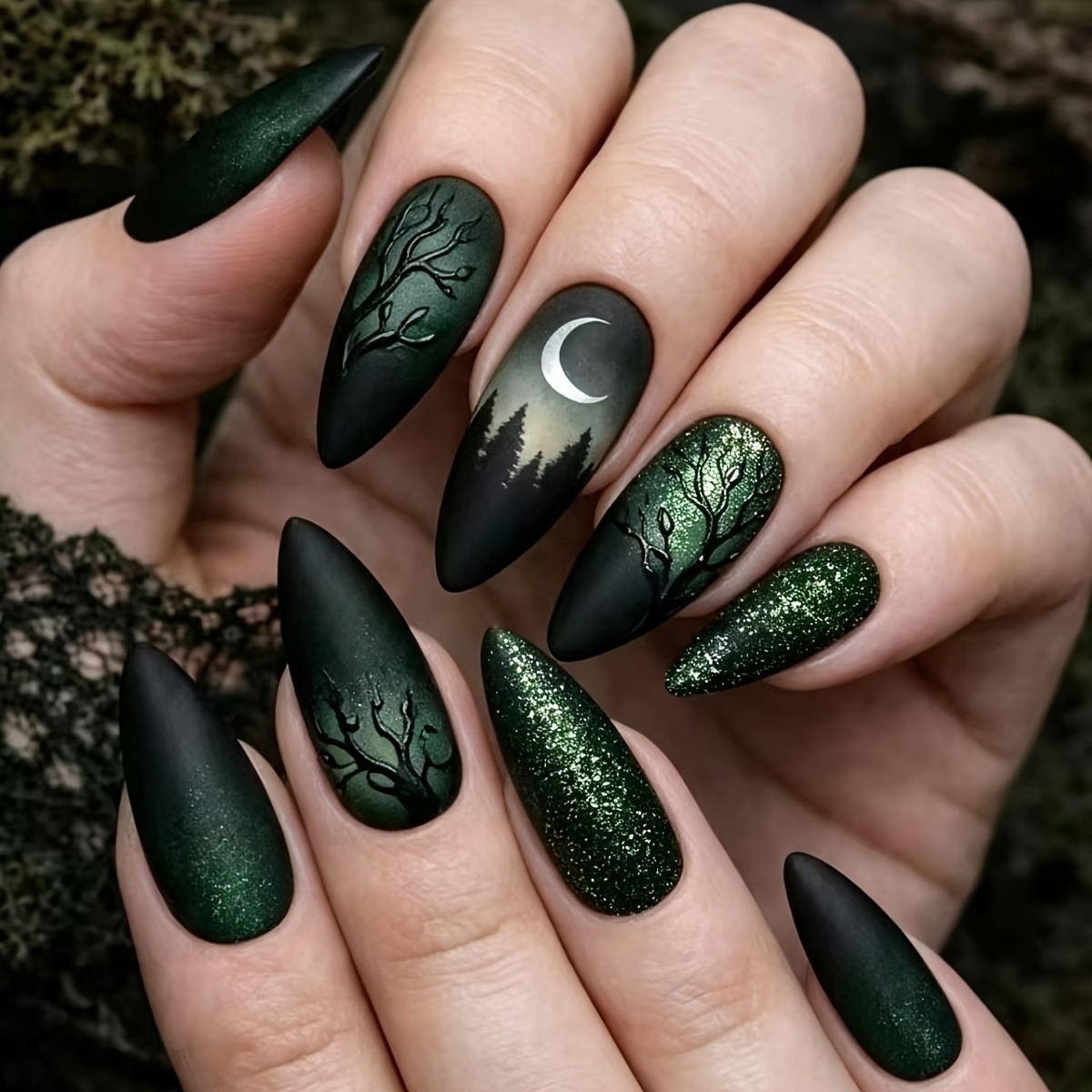 TEMU Ensemble d'ongles à coller, 24 feuilles, vert foncé Forêt Étoilée Matte, Ongles style , Style niche atmosphérique portables, Feuilles d'ongles
