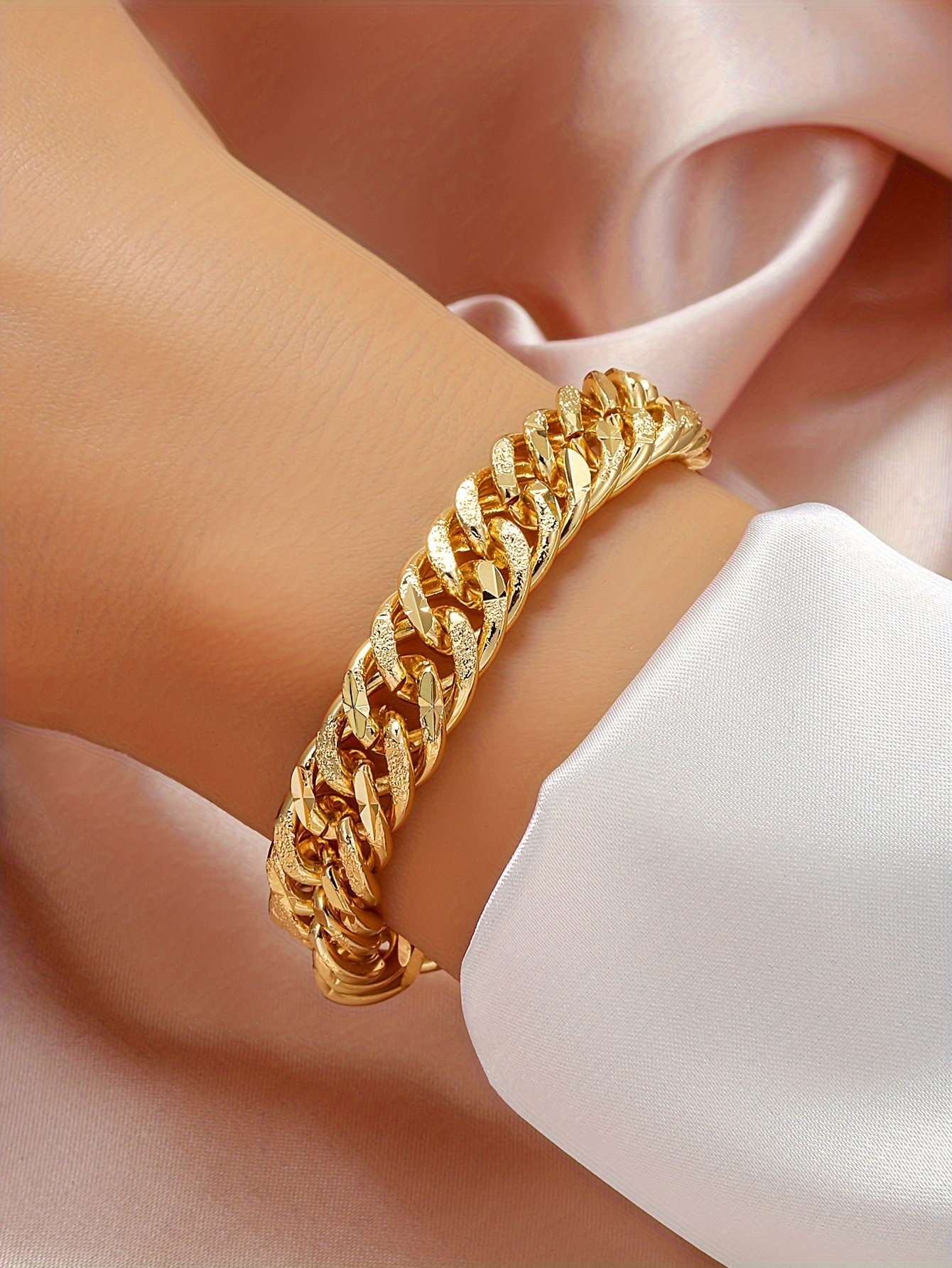 vintage hip hop style thick chain bracelet 18k gold plated cuban link fashion jewelry for women details 1