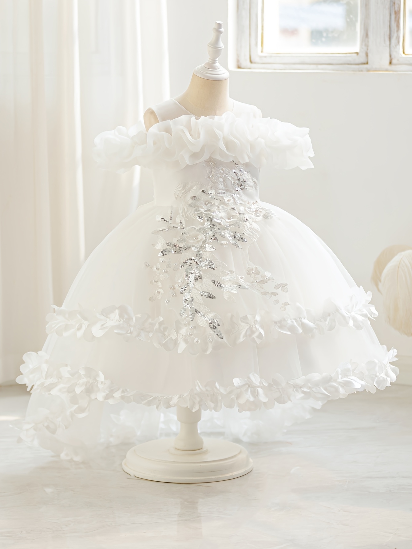 white christmas dresses Girl tulle dress vintage, Christmas girl dress, Little flower girl dre –  Colibri Fashion Studio main image 1