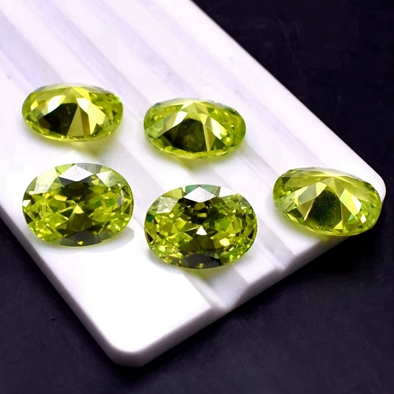 20pcs Peridot Cabochons for Pendant Necklaces