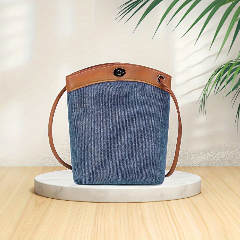 

Chic Blue Denim Crossbody Bag For Women - Casual Shoulder Purse With Lock Closure, Daily & Vacations