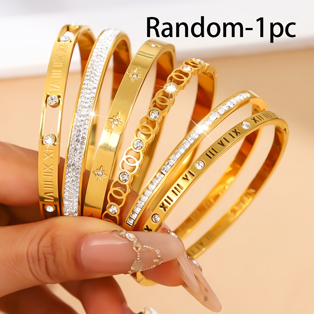 Image of 1pc Random Retro Stainless Steel Bracelet, Durable And Not Easy To Fade, And Good Texture. Suitable For Retro Outfits, Daily And , And Can Be Used As A Jewelry Gift For Sisters