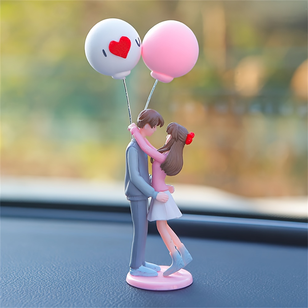 

Resin Hugging Couple Figure With Balloons Car Dashboard Ornament, 1pc Romantic Embrace Car Interior Decoration Accessory