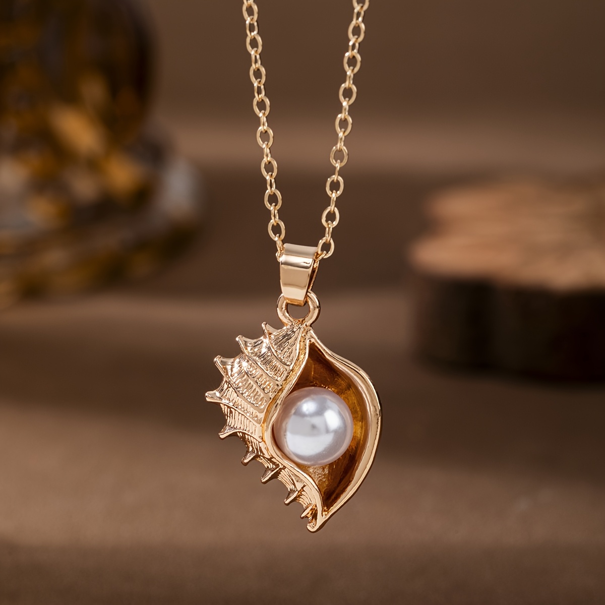 Image of 1pc Popular Women's Beach Fashionable, Elegant, And Exquisite Conch Shell Pendant Necklace For Weddings, Engagements, Gatherings, Parties, And Jewelry Gifts