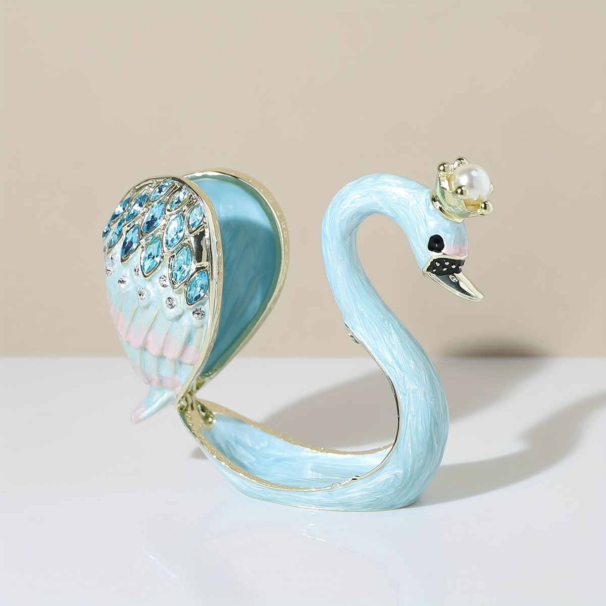 vintage swan jewelry box magnetic closure - Temu