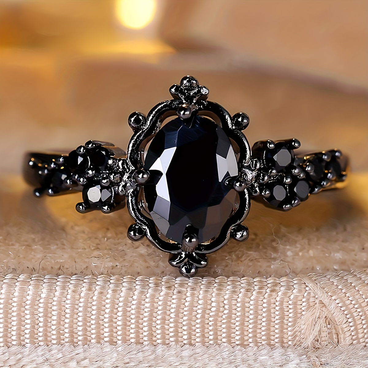 TEMU English 1pc All-black Inlaid Egg-shaped Black Synthetic Zirconia Ring Women's Classic Individual Classic Luxurious Exquisite Jewelry Suitable As