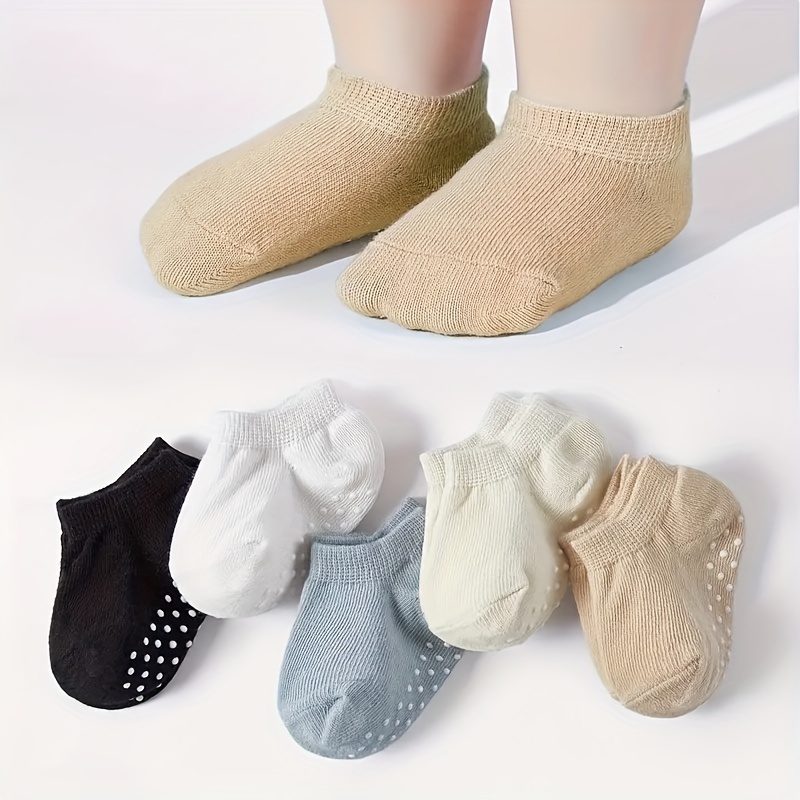 

5 Pairs Toddlers' Solid Cute Floor Socks, Anti-skid Socks With Dot Glue, Boys Girls Kids Socks For All Seasons Wearing