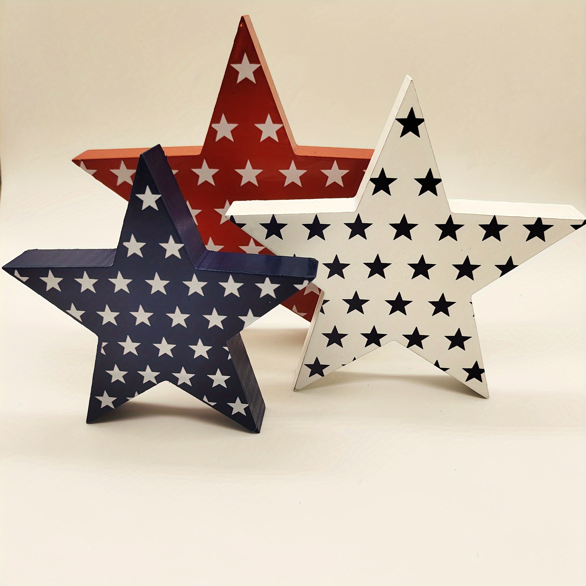 

3pcs/set Patriotic Wooden Star Decor, 4.33-5.9 Inches, Classic American Flag Style, Tabletop Decoration For 4th Of July Independence Day, Festive Home Accents