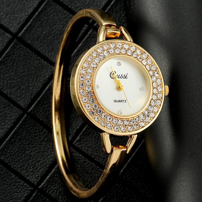 Elegant Ladies' Golden Bracelet Watch with Luxurious Rhinestone Surface