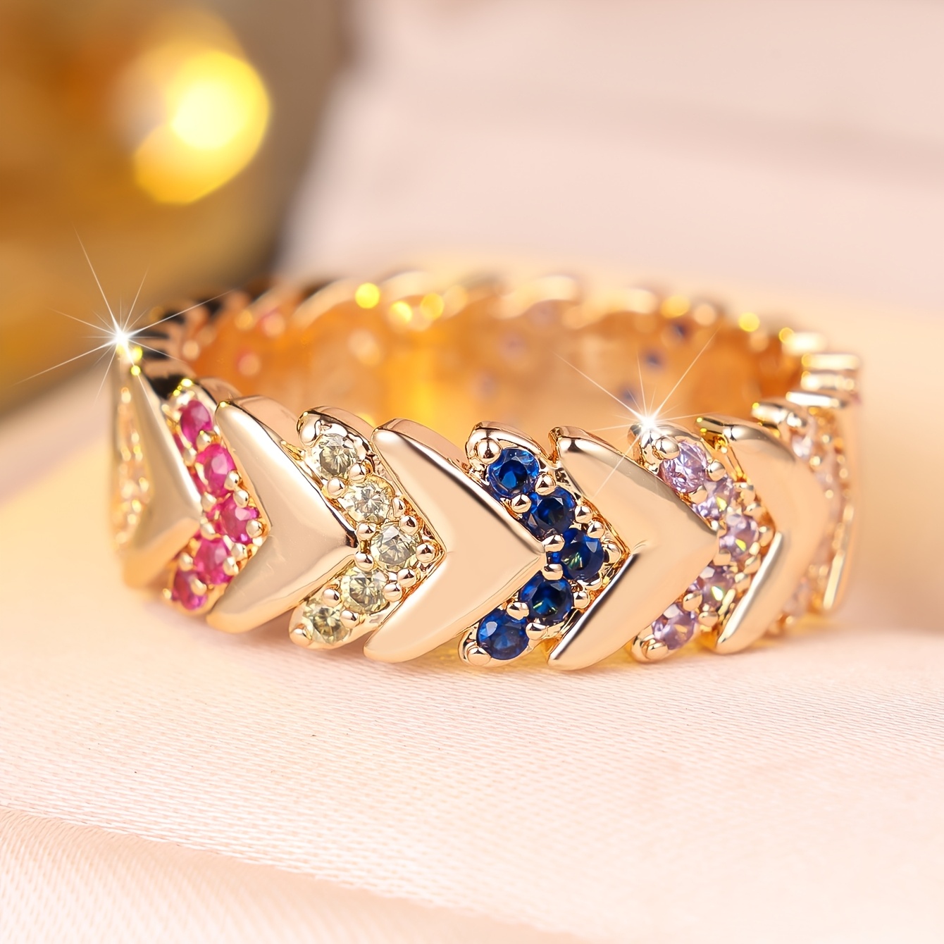 Women's Elegant Synthetic Zirconia Inlaid Ring