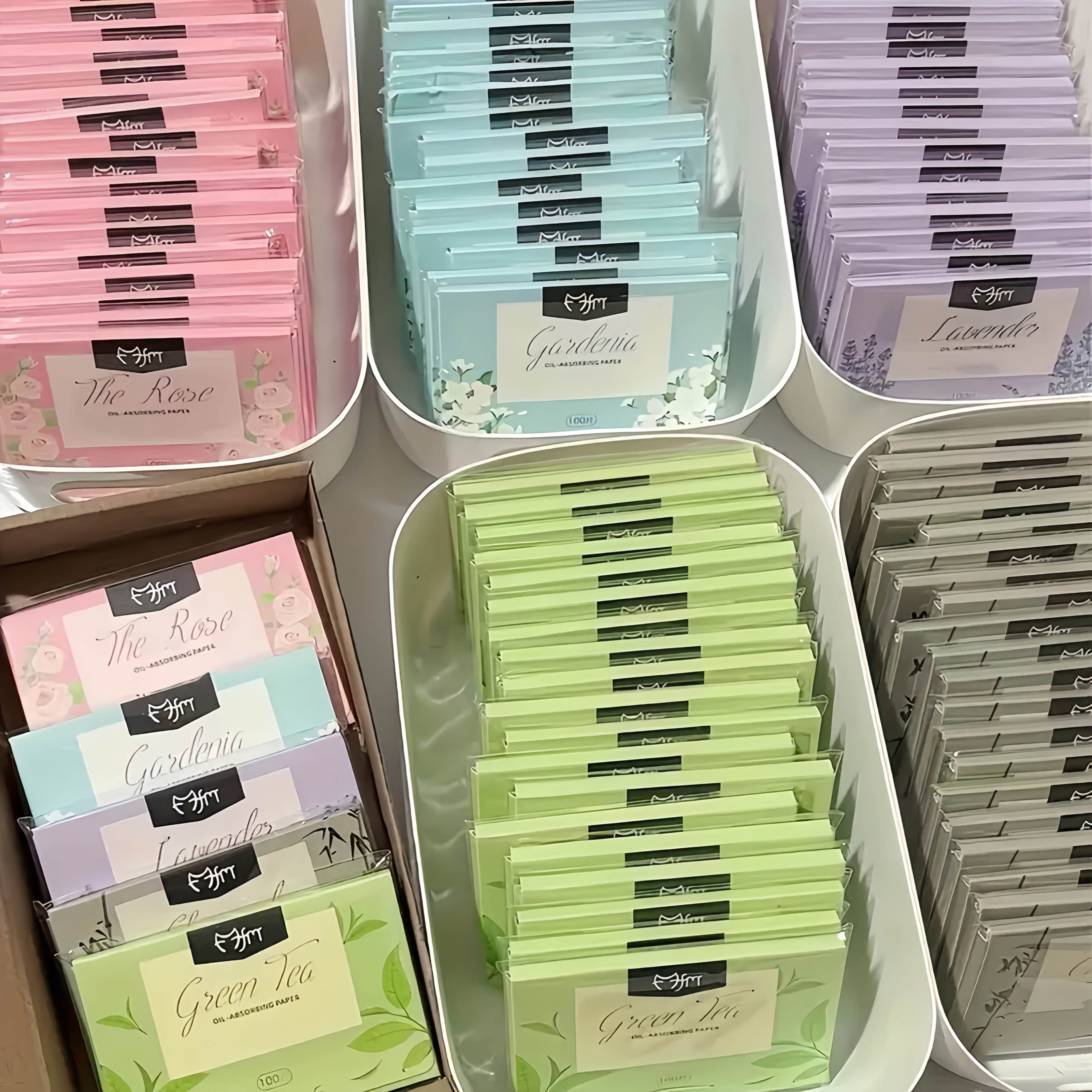 7pcs 700 Sheets Total, 7pcs Strong Oil-Absorbing Blotting Papers,   Different Styles of Facial Absorbent Paper for Makeup and  , Portable Dispenser with Floral Patterns, Smooth Matte Texture