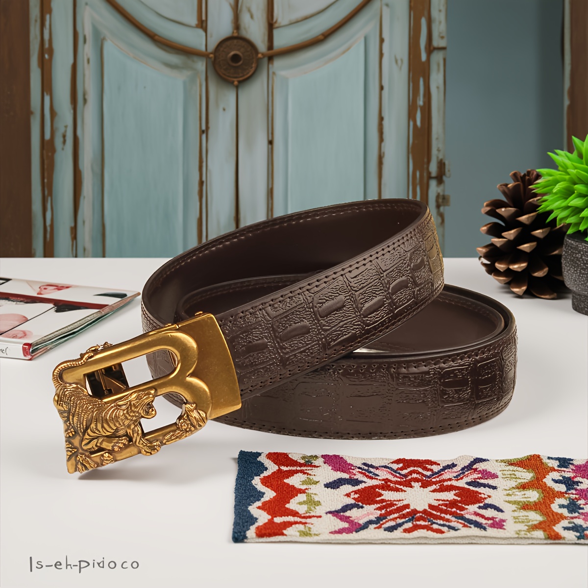 Powerful Tiger B Buckle Men's Belt with Crocodile Pattern