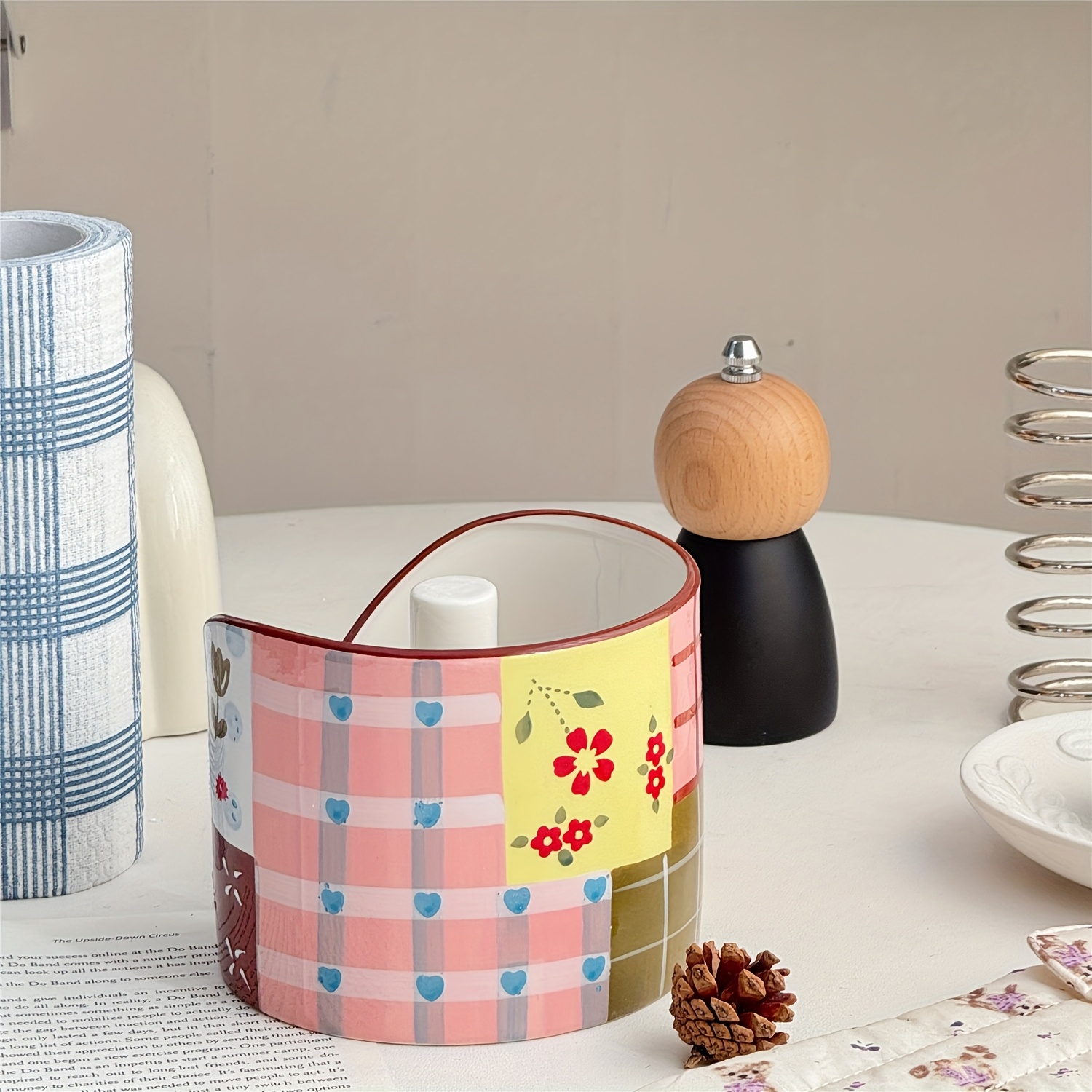 1pc   ceramic tissue holder heavy duty ceramic paper roll dispenser with grid style compartments space saving countertop table napkin organizer dining table compatible with tissues napkins toilet paper Product details 2