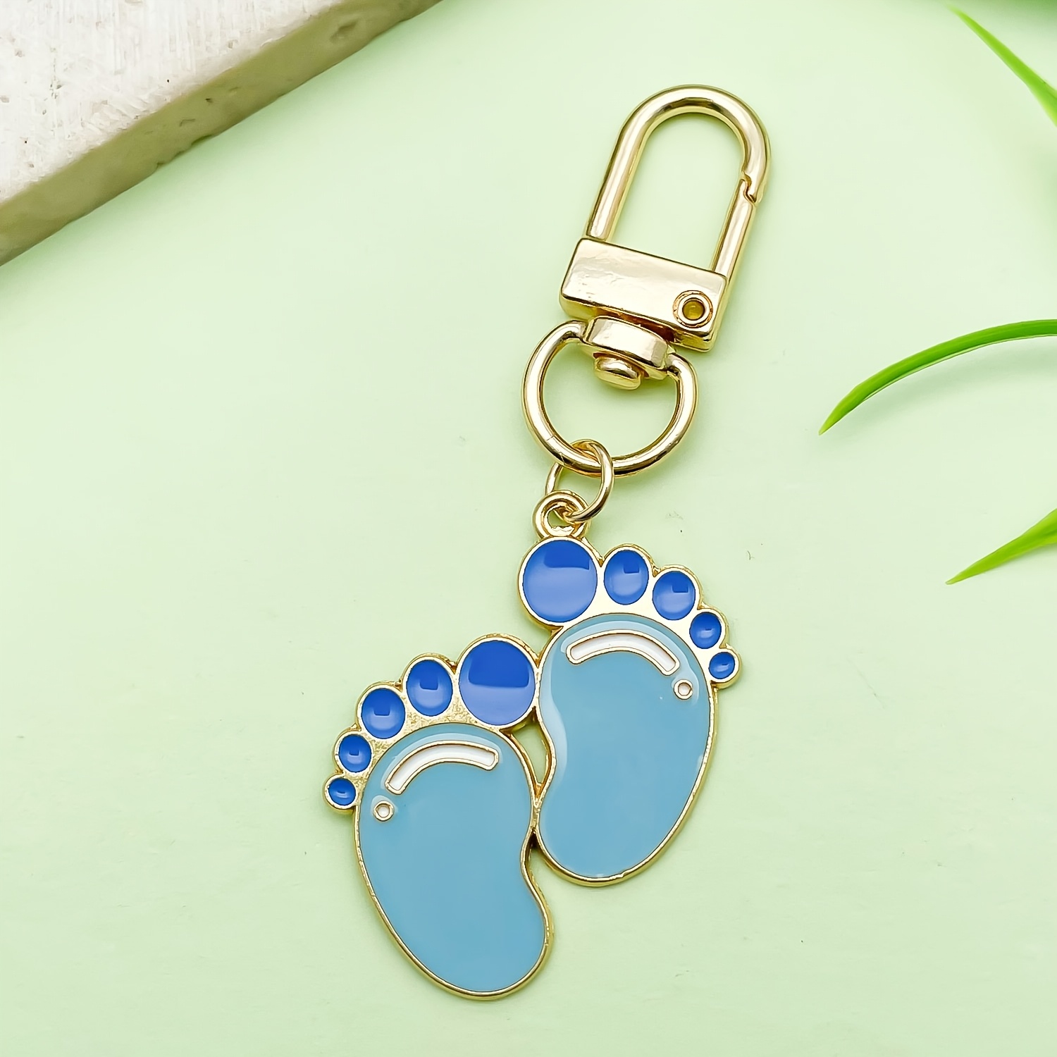 TEMU 1pc Of Stylish Enamel Keychain Featuring A Charm, Perfect For Decorating Backpacks Or Car Keys, And Makes A Great Gift For