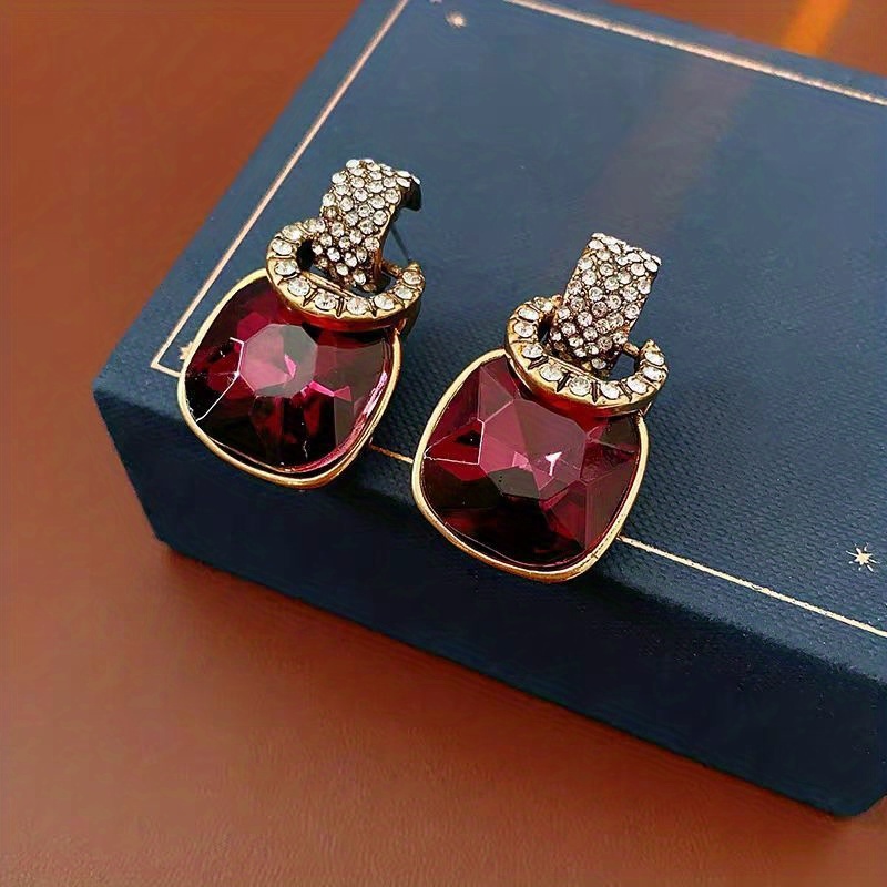 TEMU Boucles d'oreilles carrées clous vintage avec strass, boucles d'oreilles élégantes et polyvalentes haut de gamme en verre pour femme, simples et