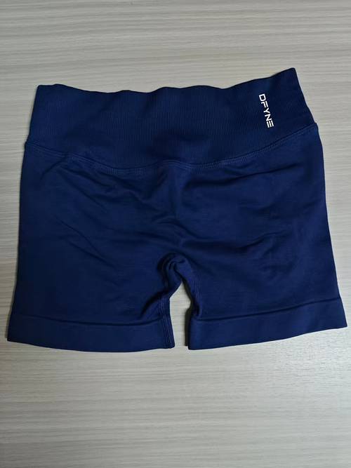 imagen del artículo 2026 pantalones cortos de impacto estilo moderno, de cintura, glúteos, pantalones de yoga elásticos sin costuras, pantalones deportivos para correr, pantalones cortos de yoga de moda casual