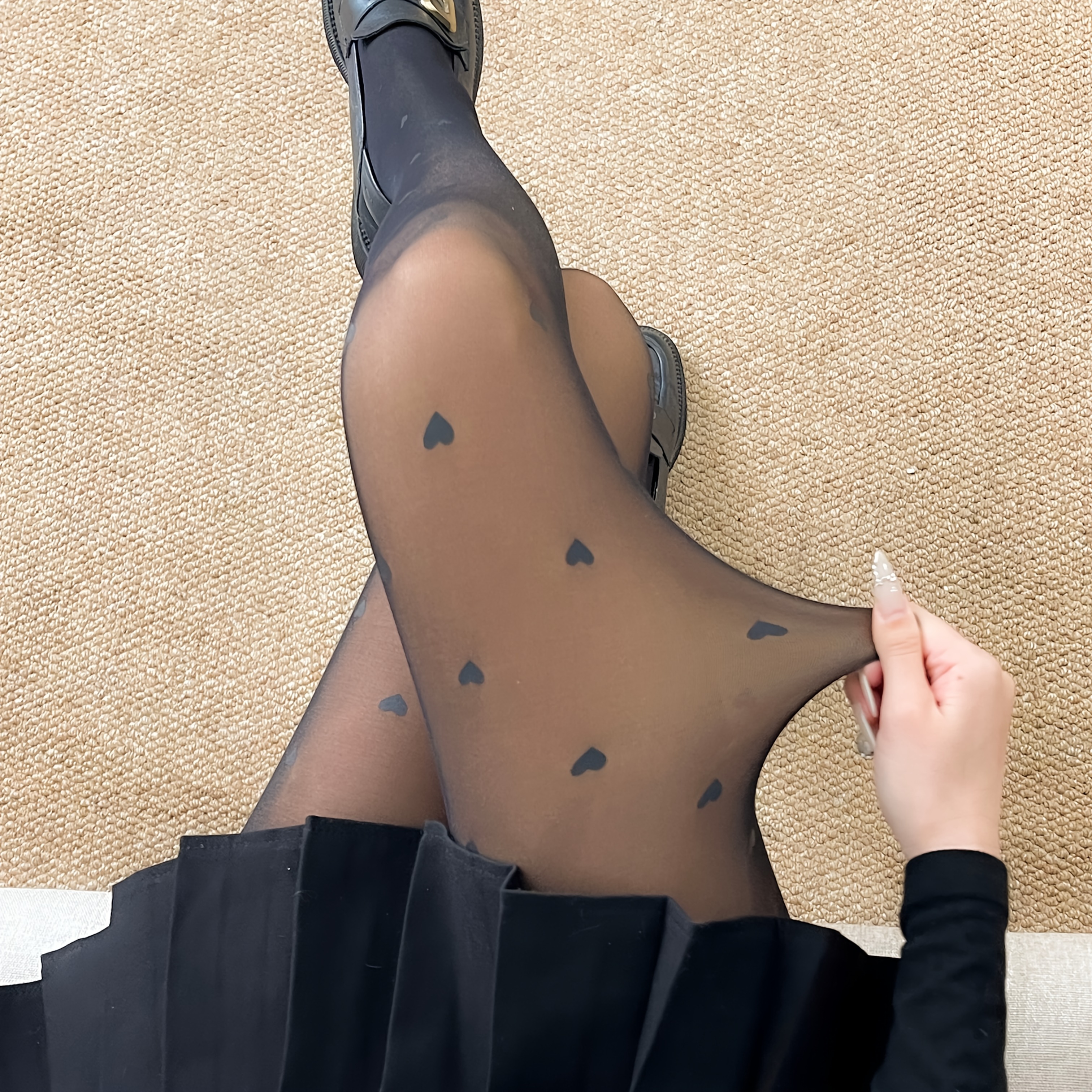 

1 Paire de Collants Noirs à Motif Cœur pour Femmes - Taille Haute, Mélange de Nylon Extensible, Leggings Translucides pour et