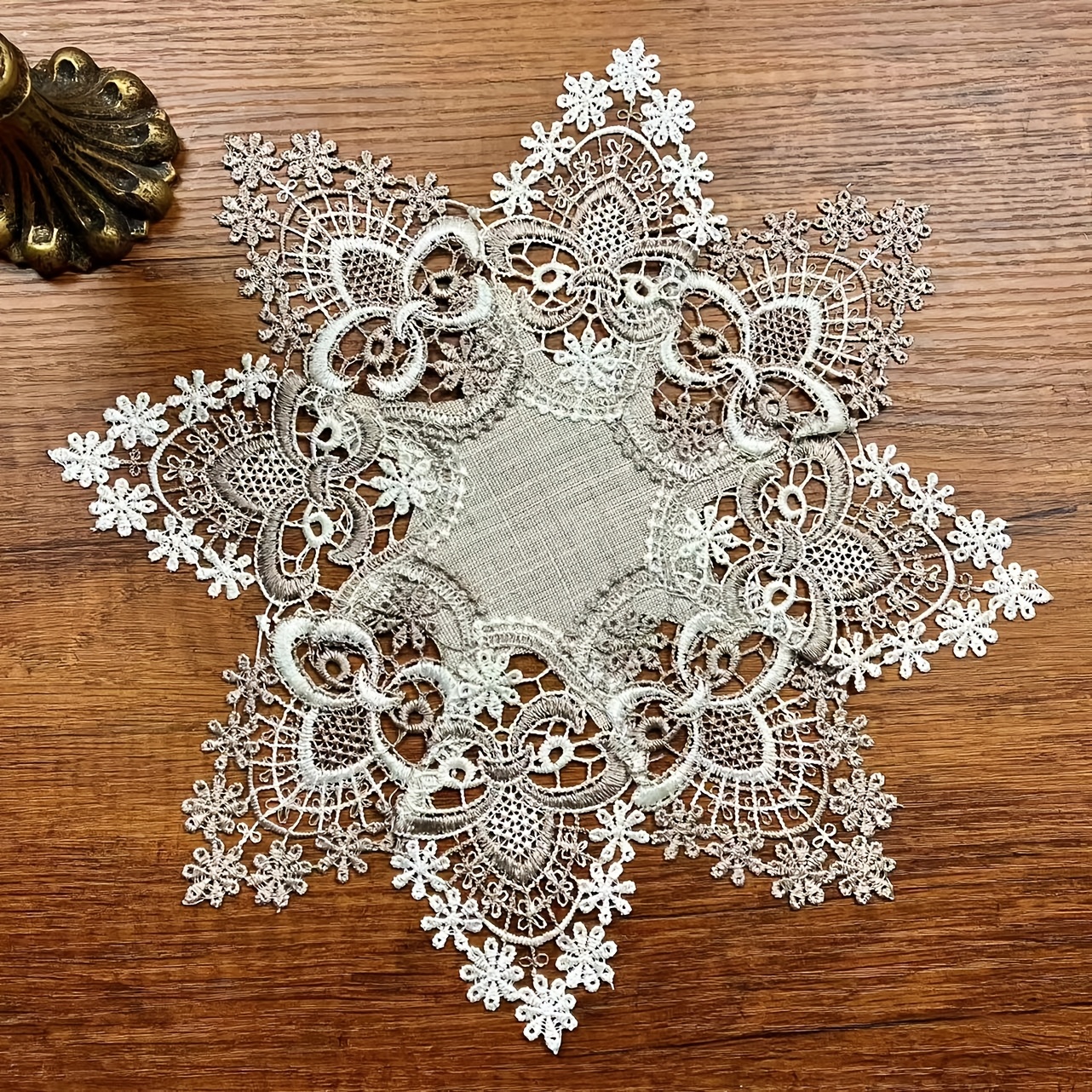 E-shop Exquisite runde Tischdecke aus Spitze - Runde Küchentischdecke aus Leinen, Küchenutensil, geeignet für , Familienfeiern, Feiertage, Picknicks,