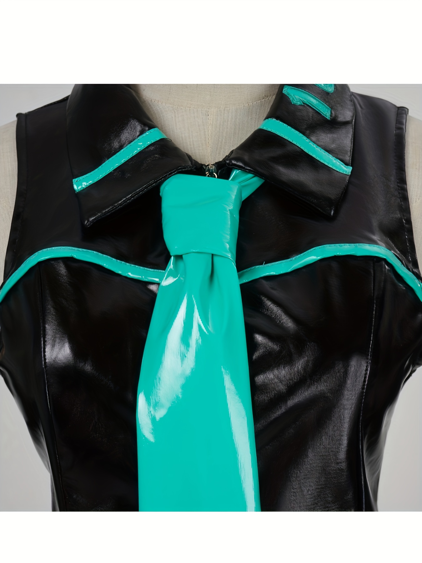 Miku Cosplay blue and black patent fabric 13 piece suit to future uniform suit virtual singer girl party diffuse display anime character Halloween play costume