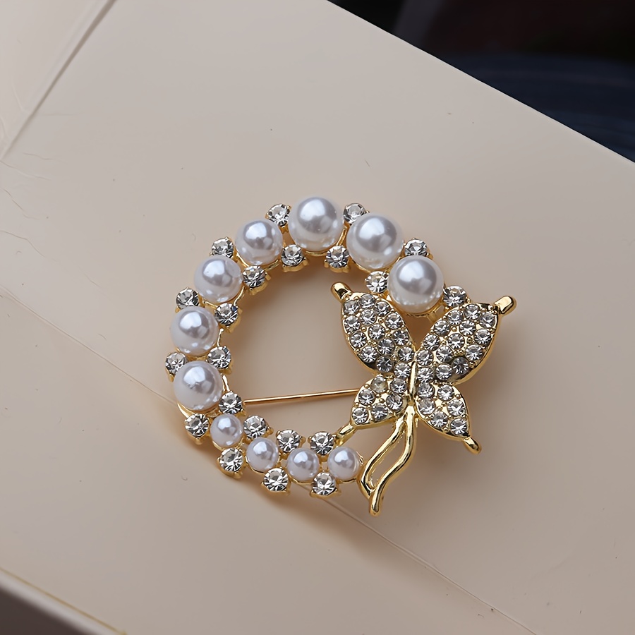 Brooch With Rhinestones | Cute And Minimalist Alloy Design, Novelty Theme, Versatile Women's Accessory