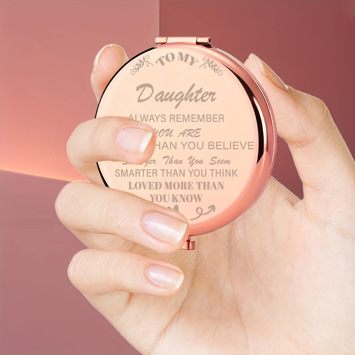 

Inspirational Engraved Compact Folding Mirror, Pocket-sized Mini Makeup Mirror For Daughter Women, Daily Birthday Christmas New Year's Gift From Mother Dad