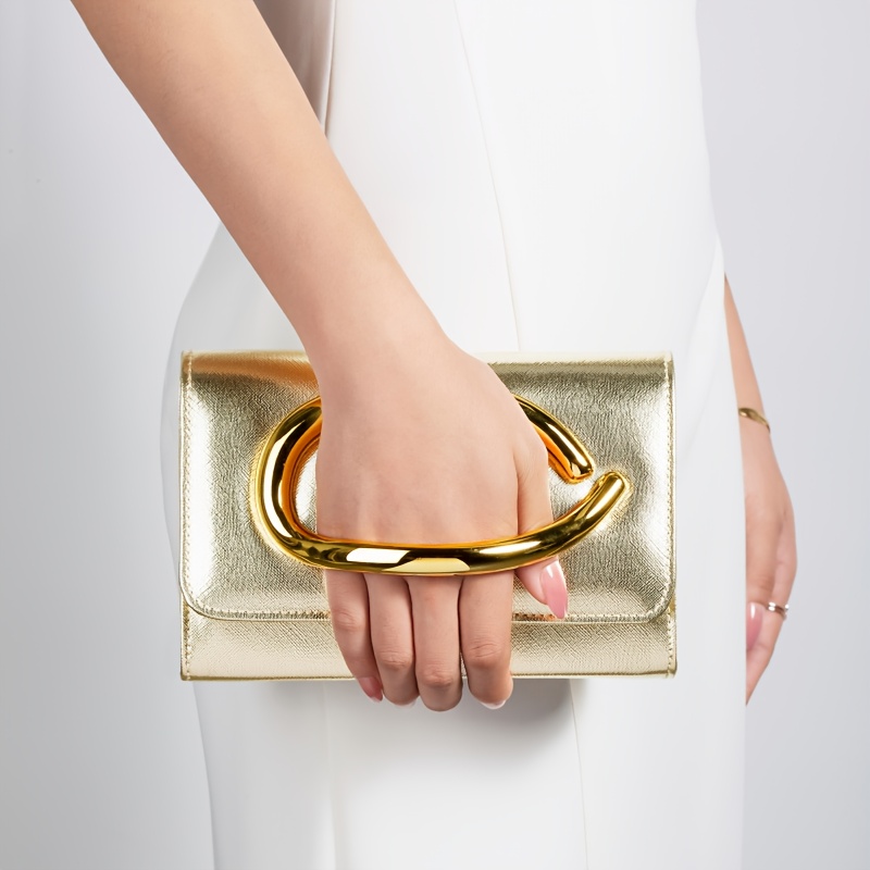 [Durable Makeup Bag] Elegant Women's Evening Clutch Purse | Magnetic Closure, Detachable Strap, Golden-Tone Frame | Black/Red Carpet, Wedding, Party, Formal Event Bag | Synthetic, Polyester Lining, Luxury Glamour, Sophisticated Design