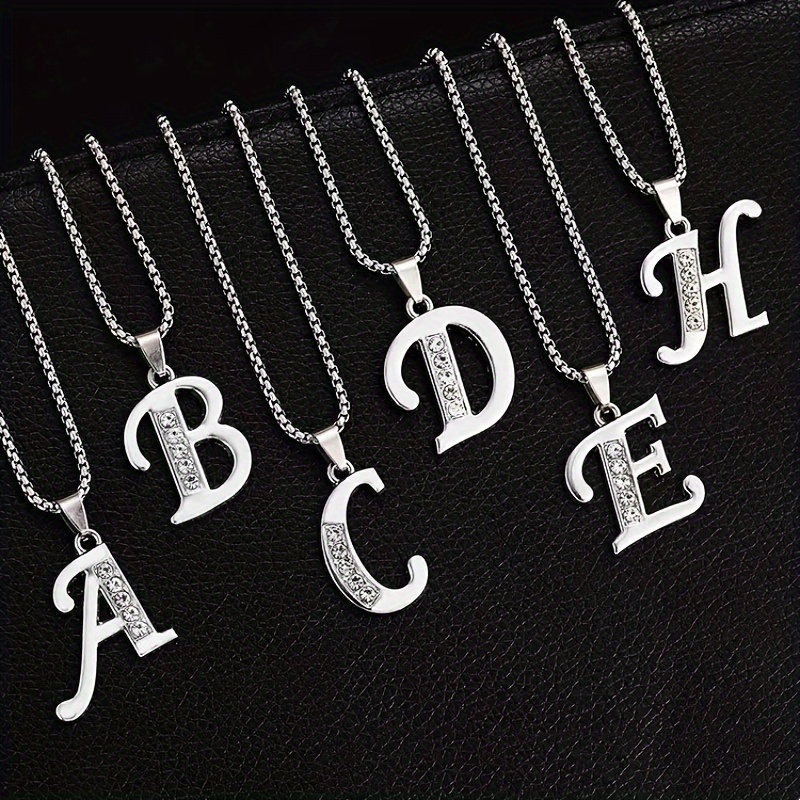 

1pc Retro And Fashion Letter Pendant Necklace, For Birthdays, Anniversaries, And Graduation Christmas Gifts