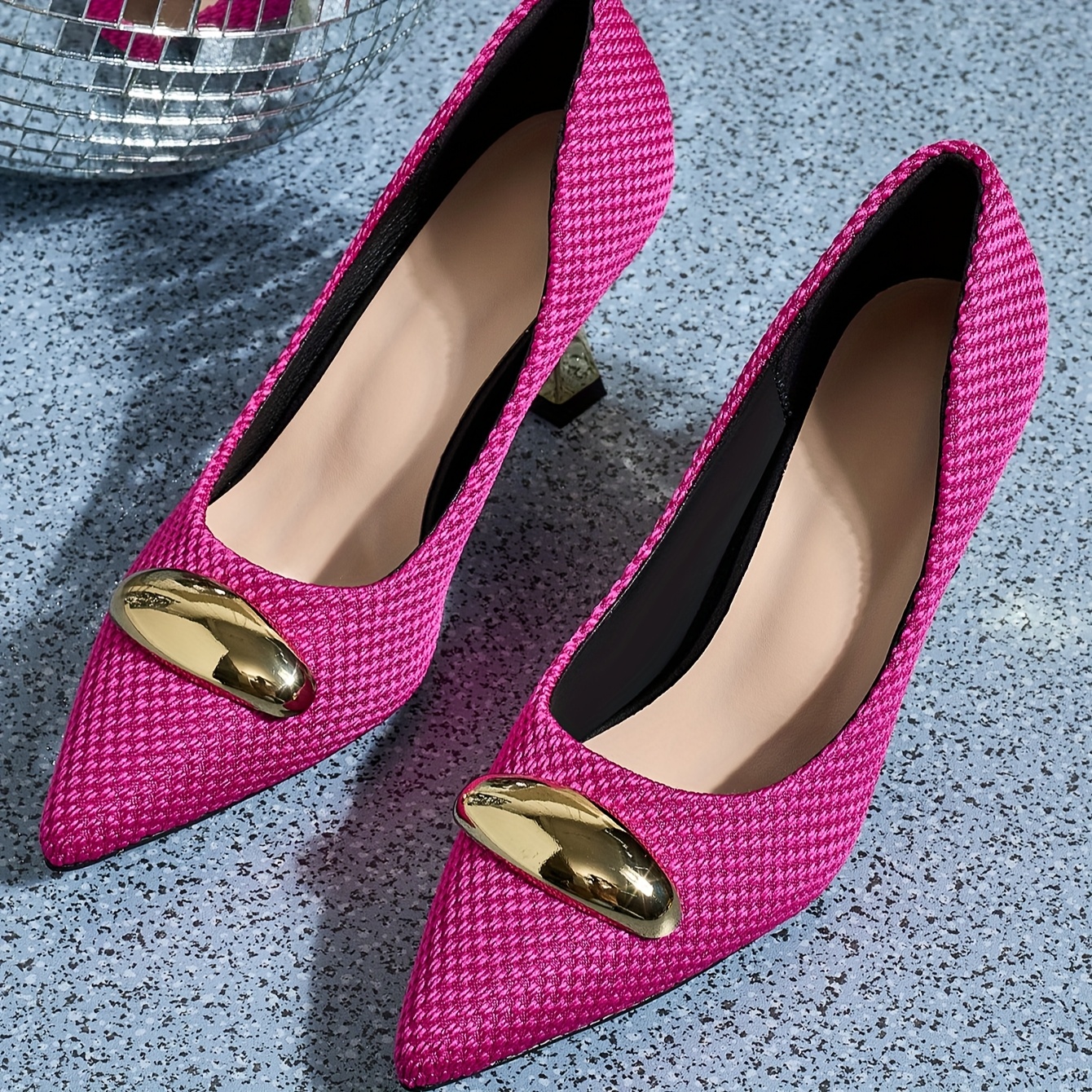 chinese dress ladies Loafers main image 0