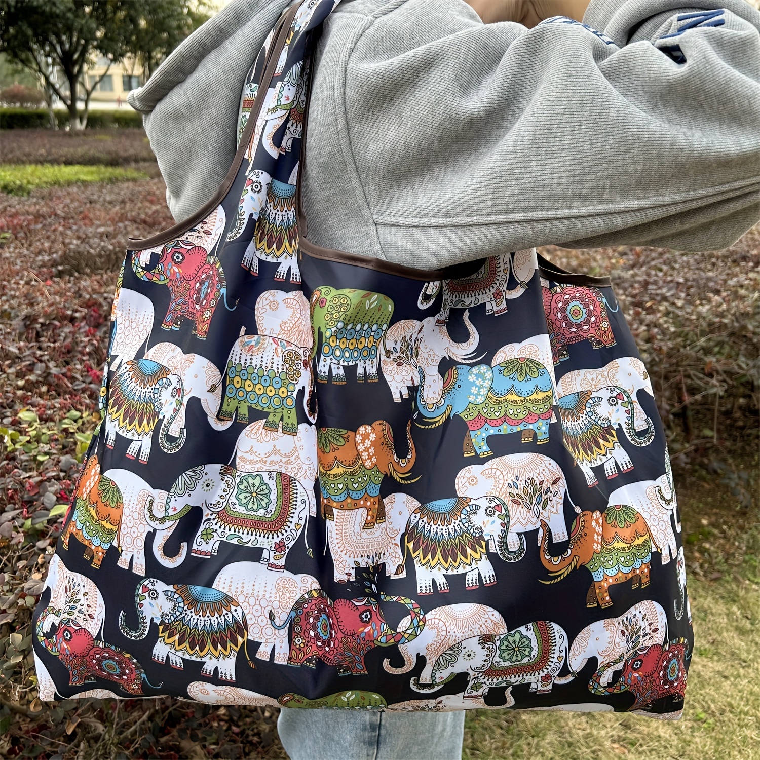 

Cartoon Elephant Print Large Capacity Portable Shopping Bag, Reusable Lightweight Soft Tote Bag, Foldable Portable Shoulder Handbag, Casual Daypack For Going Out