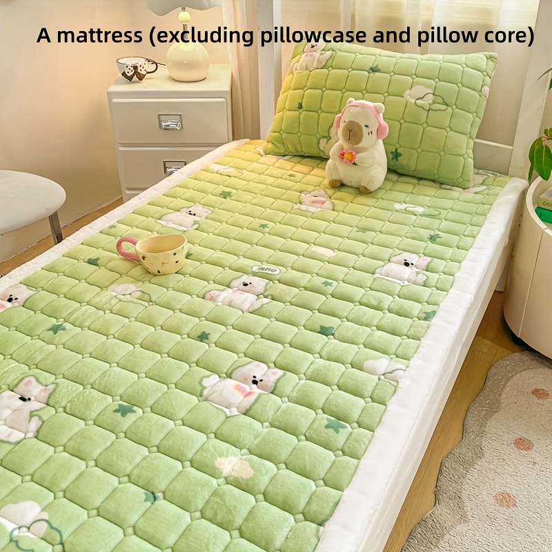 TEMU 1pc Milk Velvet Mattress Pad Mattress Protector Soft Comfortable Autumn Winter Use Bedroom Use